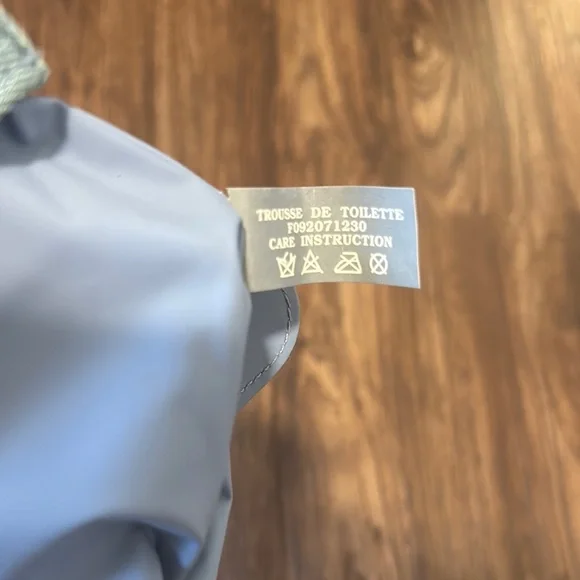 Dior Blue and White Clutch with Wave Design - Picture 4 of 6